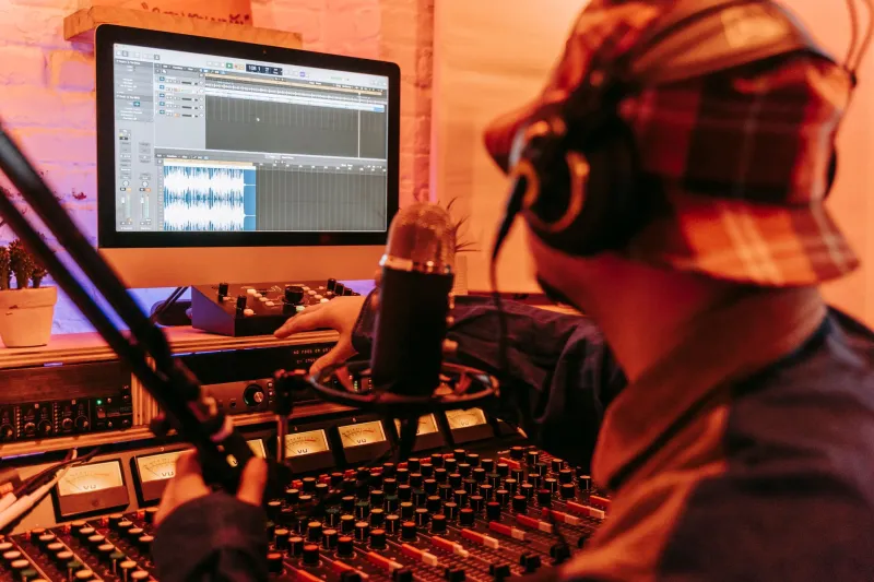 Drowning in Gear, Starving for Hits: The Trap of Too Much and How to Finally Produce Your Way Out