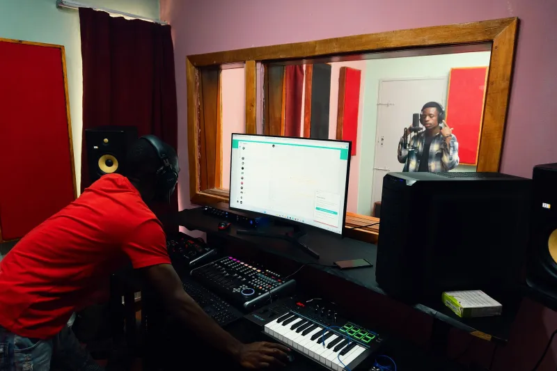 Half-Finished and Forgotten: Why Producer-Rapper Projects Die in the Cloud and How to Actually Cross the Finish Line