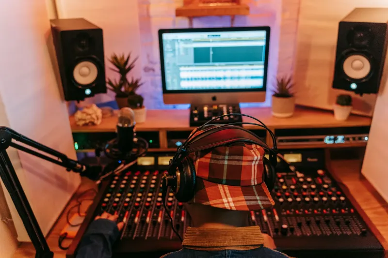 The Shadow Architects: What Underground Producers Know About Making Beats That Rappers Can't Ignore