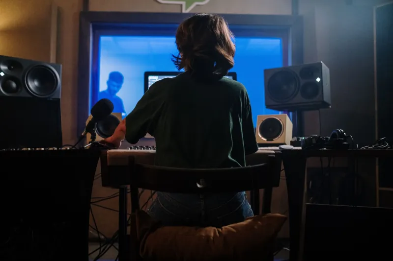 Two Names on the Beat, Half the Money in Your Pocket: The Real Cost of Shared Producer Credits